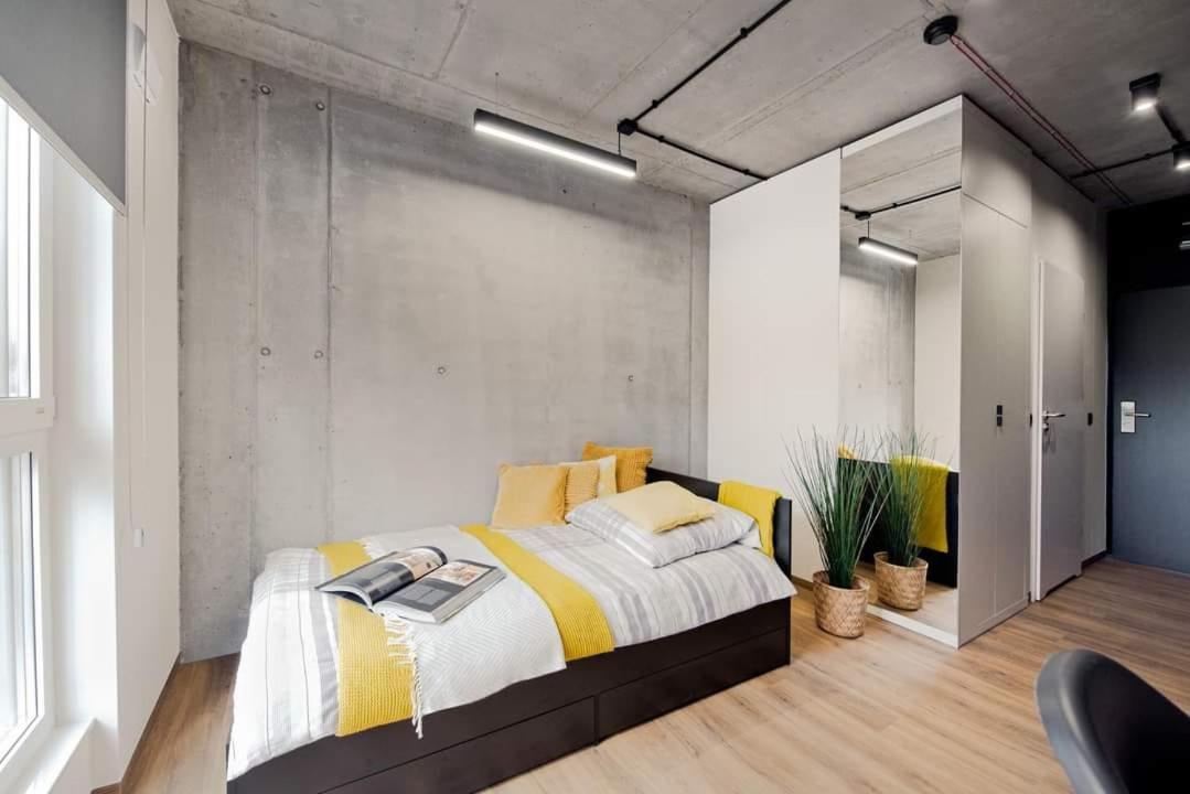 Shed Living Krakow Aparthotel Esterno foto